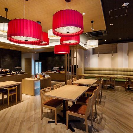 Via Inn Hakataguchi Ekimae Фукуока Екстериор снимка