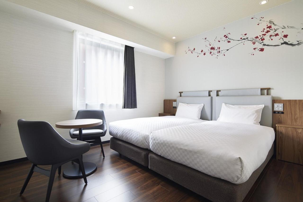 Via Inn Hakataguchi Ekimae Фукуока Екстериор снимка
