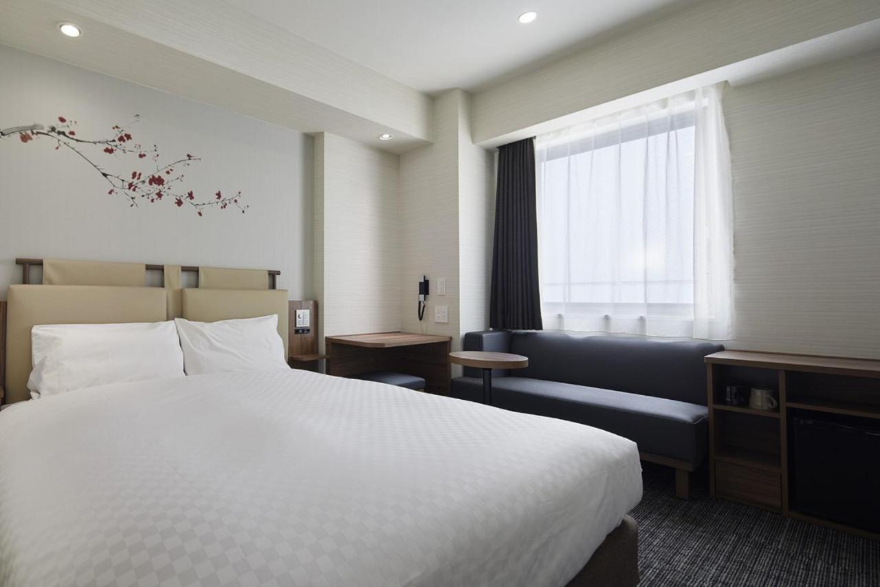 Via Inn Hakataguchi Ekimae Фукуока Екстериор снимка