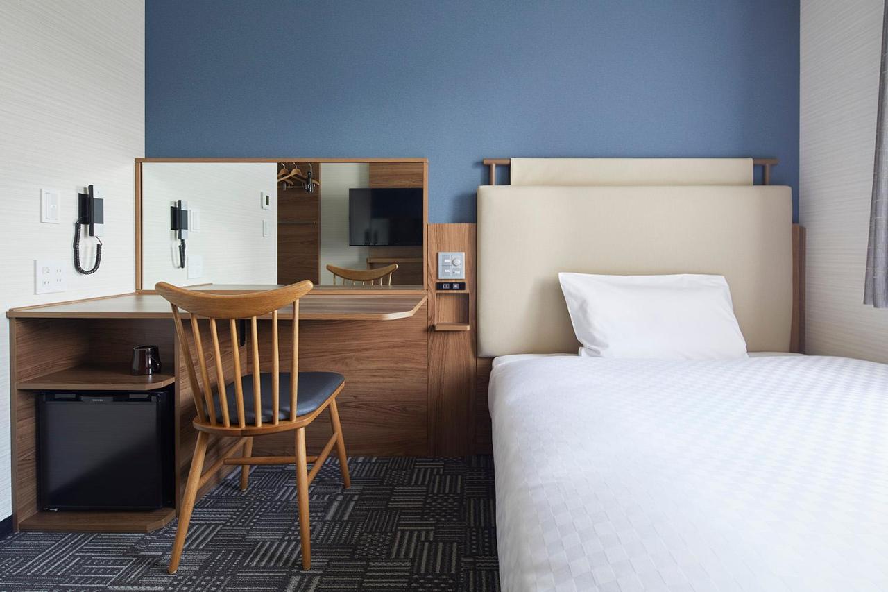 Via Inn Hakataguchi Ekimae Фукуока Екстериор снимка
