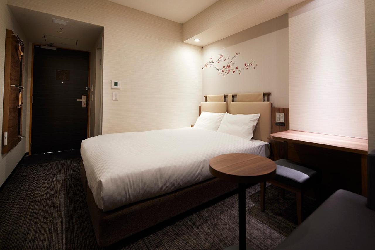 Via Inn Hakataguchi Ekimae Фукуока Екстериор снимка
