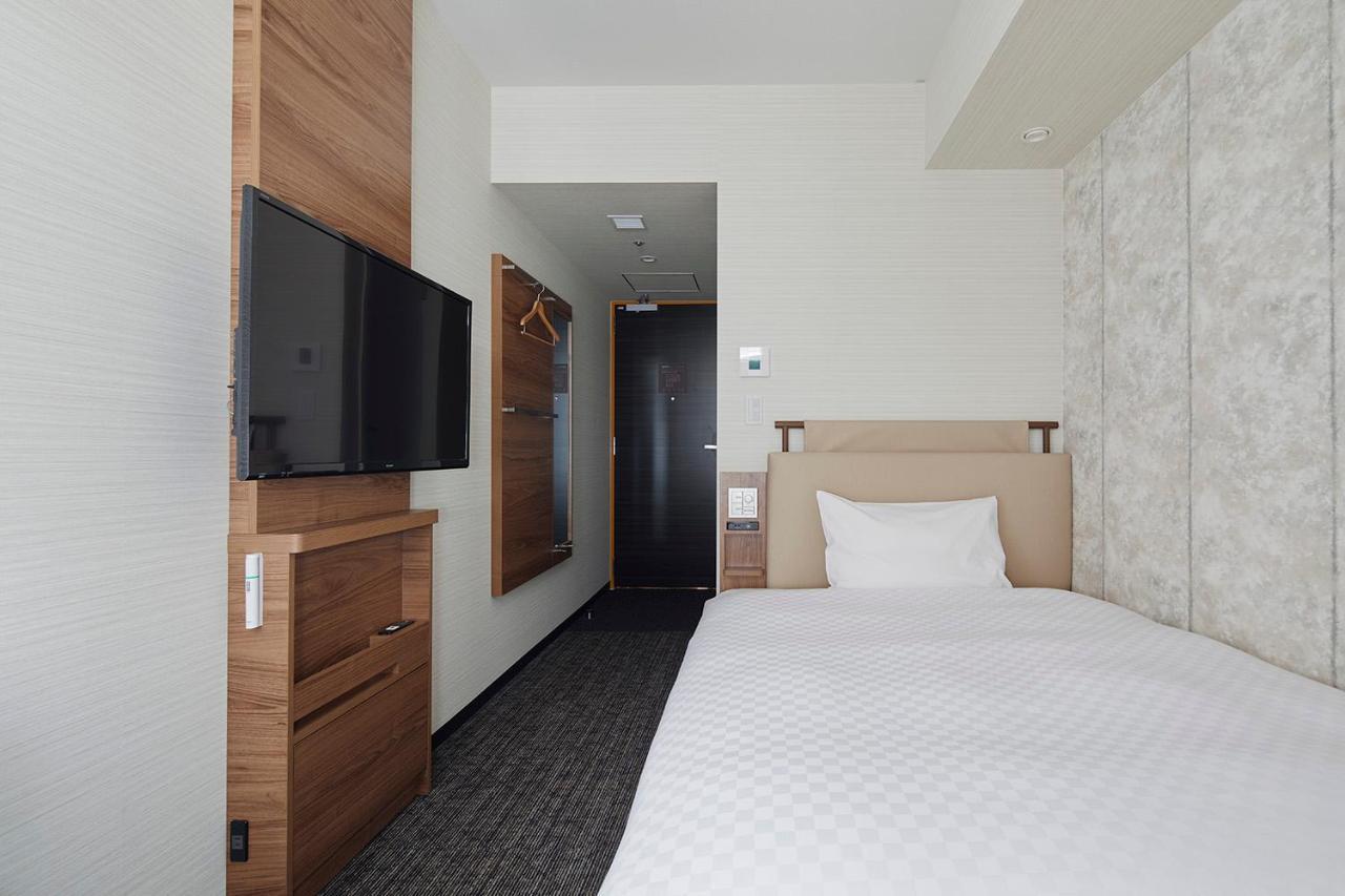 Via Inn Hakataguchi Ekimae Фукуока Екстериор снимка