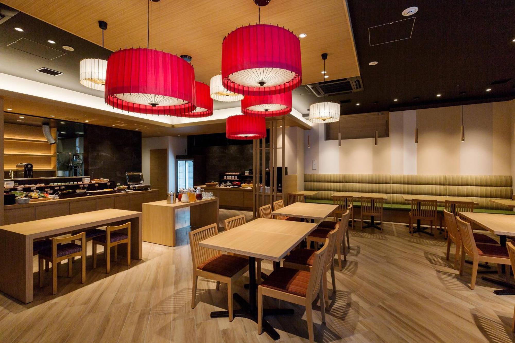 Via Inn Hakataguchi Ekimae Фукуока Екстериор снимка